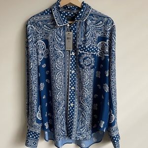 Brand New Polo Ralph Lauren Bandanna Print Blouse in a women’s XS